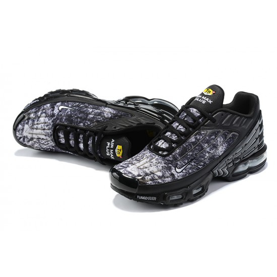 Nike Air Max Plus 3 Uomo Scarpe Nero Bianco DO6386-001